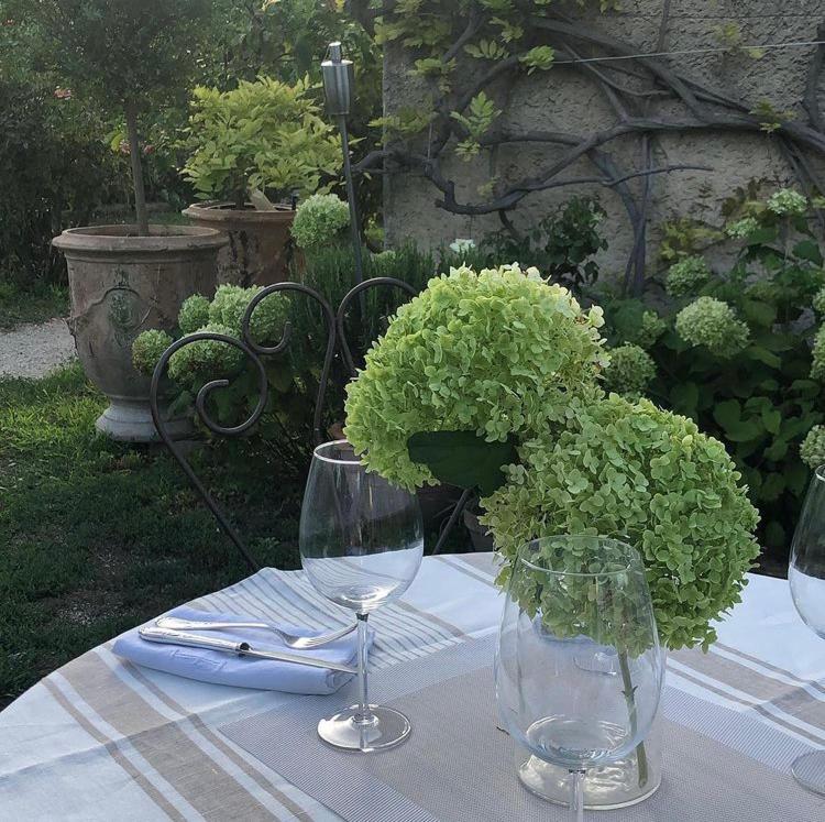 مبيت وإفطار LʼIsle-sur-la-Sorgue Lulu En Provence المظهر الخارجي الصورة