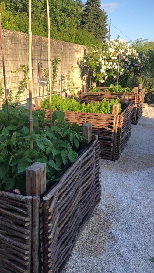 مبيت وإفطار LʼIsle-sur-la-Sorgue Lulu En Provence المظهر الخارجي الصورة